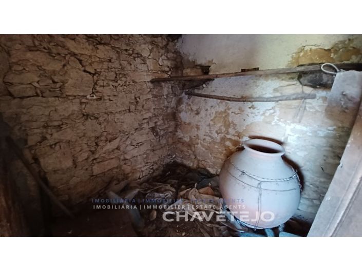 Image No.11-2 Bed House for sale