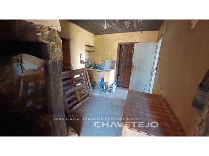 Image No.13-2 Bed House for sale