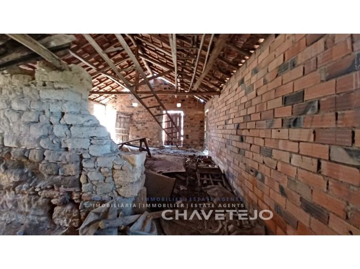 Image No.18-2 Bed House for sale