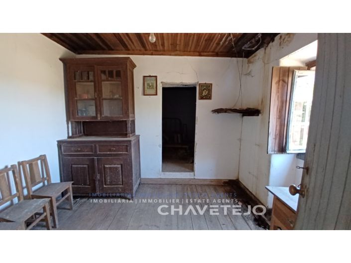 Image No.19-2 Bed House for sale