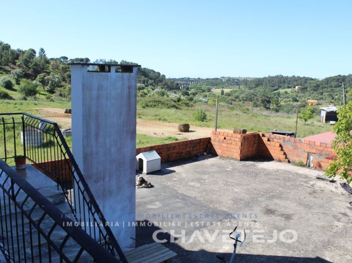 Image No.22-3 Bed Commercial for sale