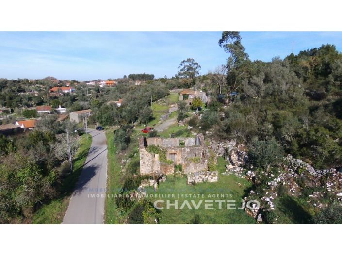 Image No.10-1 Bed Farmhouse for sale