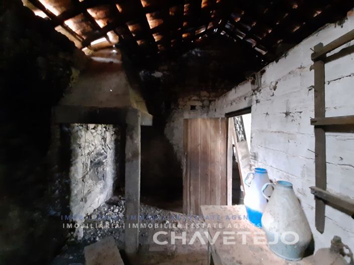 Image No.9-3 Bed House for sale