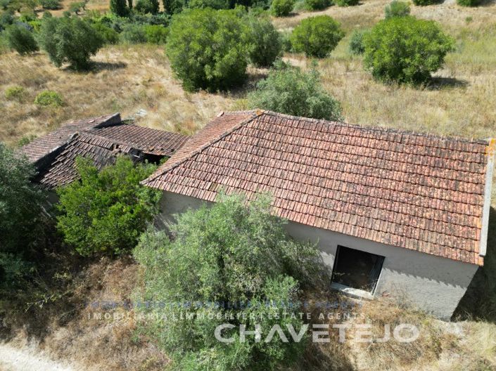 Image No.2-2 Bed House for sale