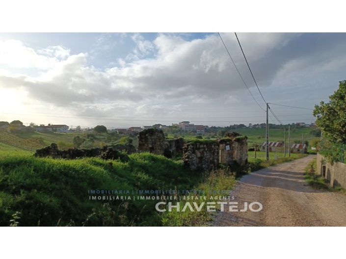 Image No.8-1 Bed House for sale