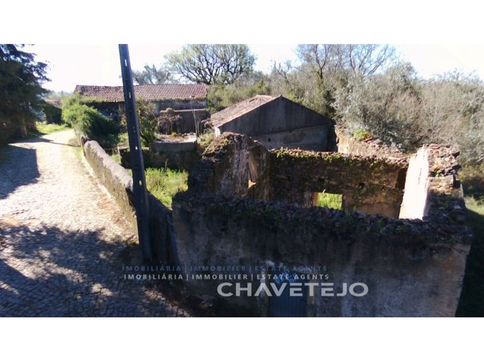 Image No.24-4 Bed House for sale