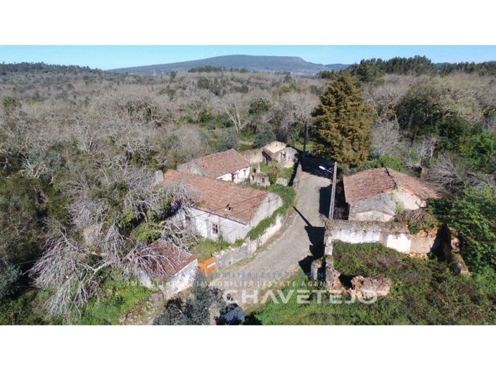 Image No.26-4 Bed House for sale