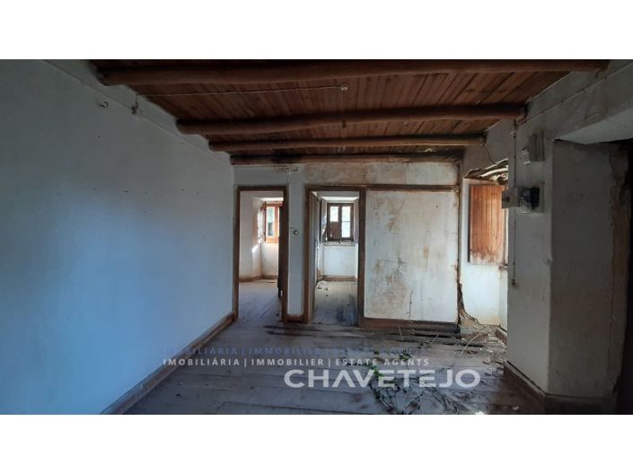 Image No.7-4 Bed House for sale