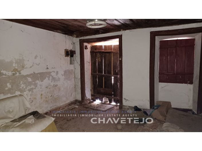 Image No.13-3 Bed House for sale