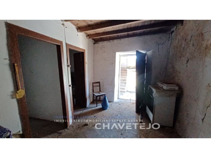 Image No.15-3 Bed House for sale