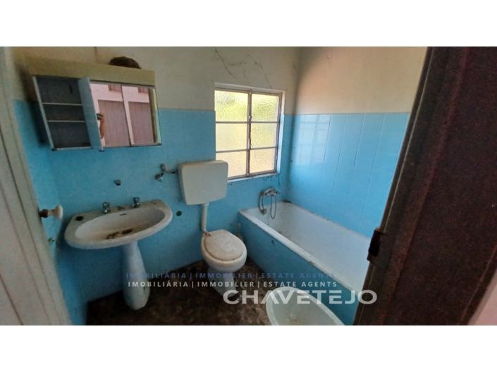 Image No.26-3 Bed House for sale