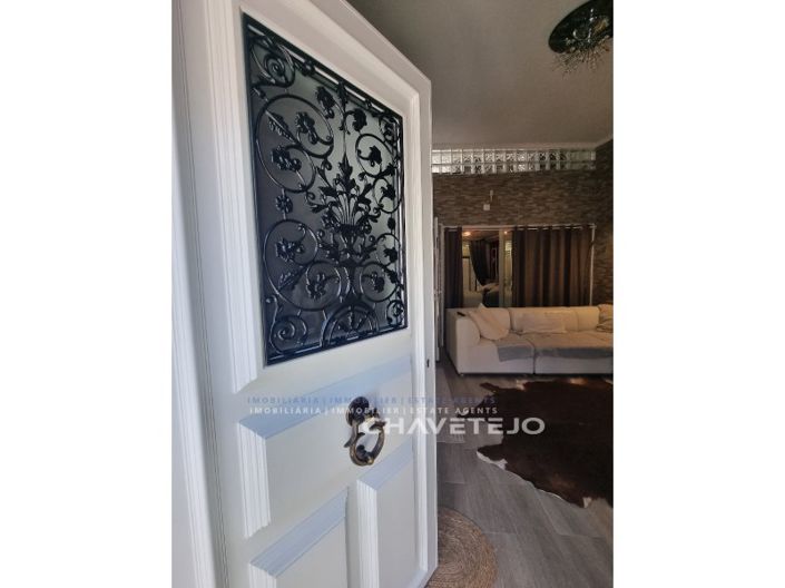 Image No.4-3 Bed House for sale