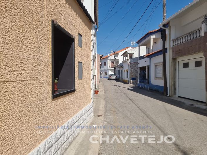 Image No.49-3 Bed House for sale