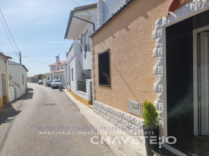 Image No.50-3 Bed House for sale