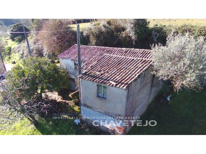 Image No.1-2 Bed House for sale