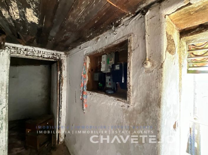 Image No.8-2 Bed House for sale