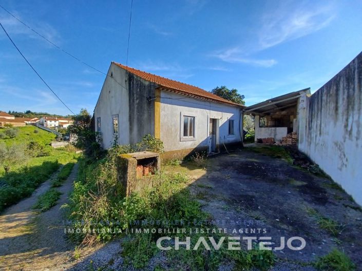 Image No.1-2 Bed House for sale