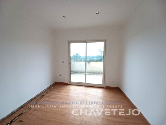 Image No.37-3 Bed House for sale