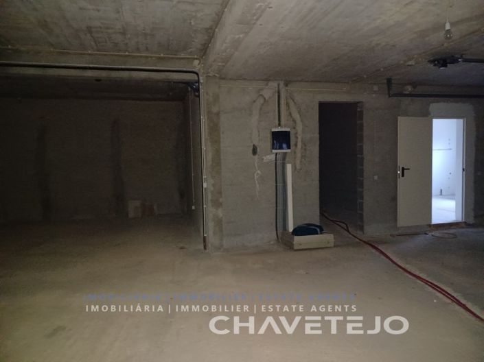 Image No.40-3 Bed House for sale