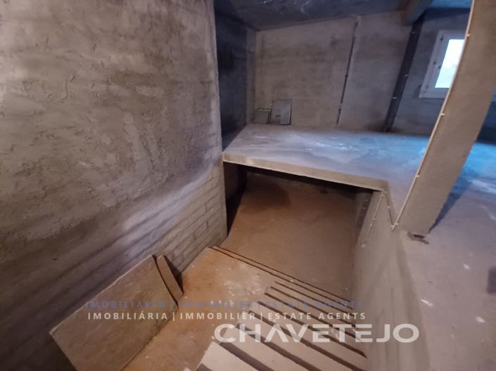 Image No.48-3 Bed House for sale