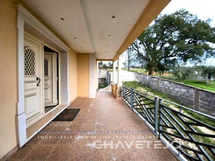 Image No.7-3 Bed House for sale