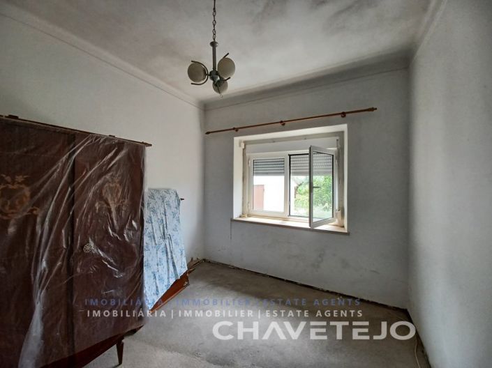 Image No.7-3 Bed House for sale