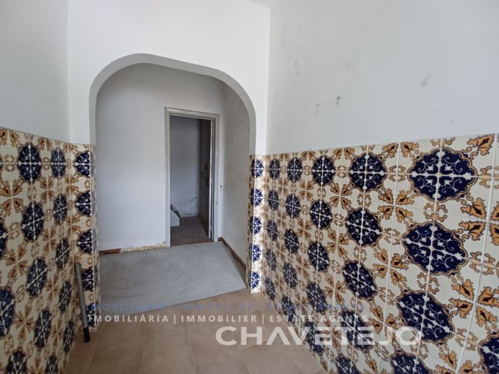 Image No.3-3 Bed House for sale