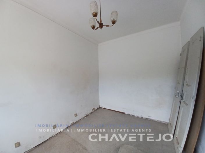 Image No.5-3 Bed House for sale