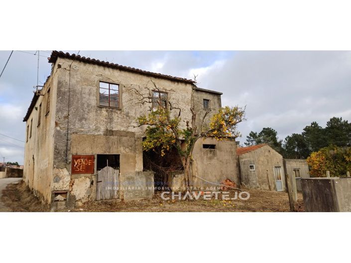 Image No.1-4 Bed House for sale