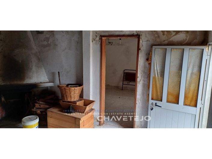 Image No.14-4 Bed House for sale