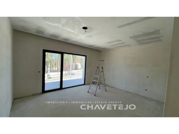 id322a8701-0000-0500-0000-000016f1031c