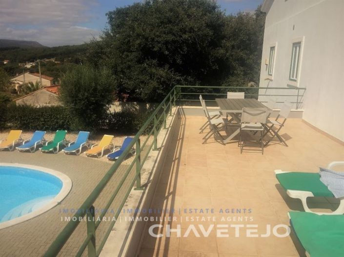 Image No.2-6 Bed House for sale