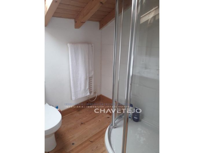 Image No.11-2 Bed House for sale