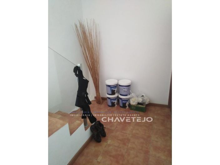 Image No.22-2 Bed House for sale