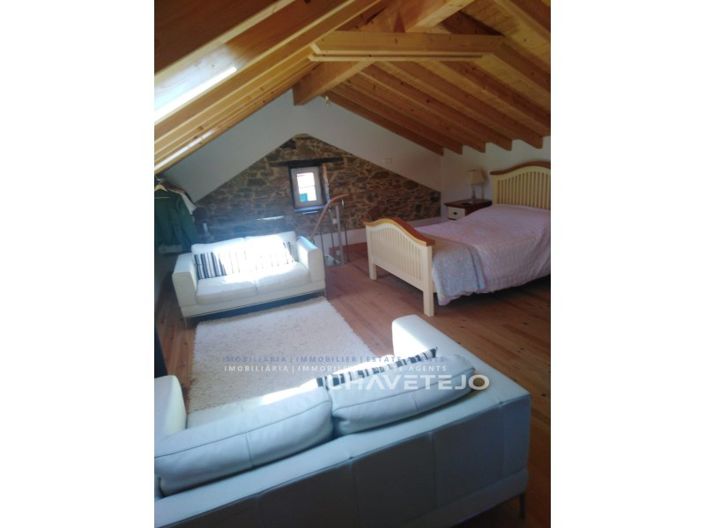 Image No.4-2 Bed House for sale