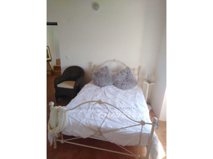 Image No.8-2 Bed House for sale