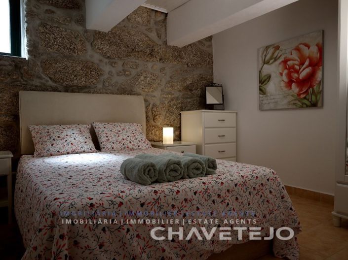 Image No.14-5 Bed House for sale