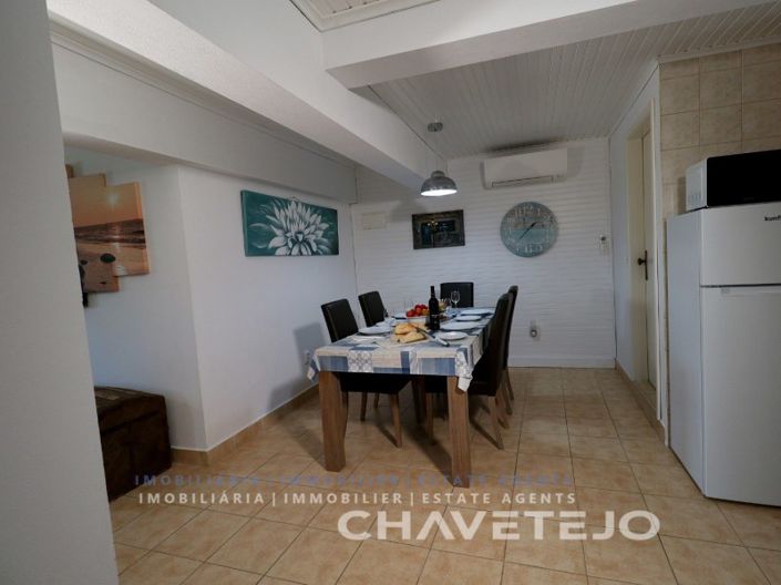 Image No.18-5 Bed House for sale