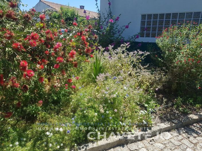 Image No.32-5 Bed House for sale