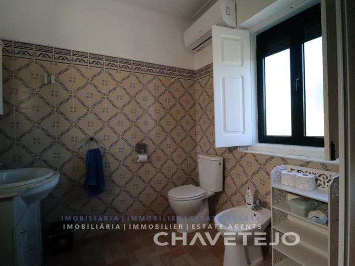 Image No.59-5 Bed House for sale