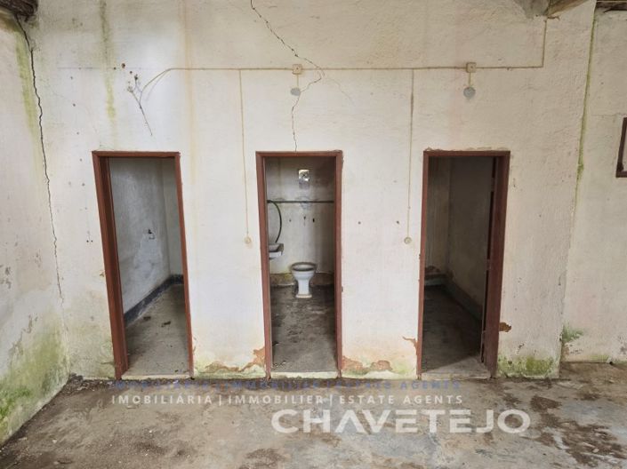 Image No.20-2 Bed House for sale