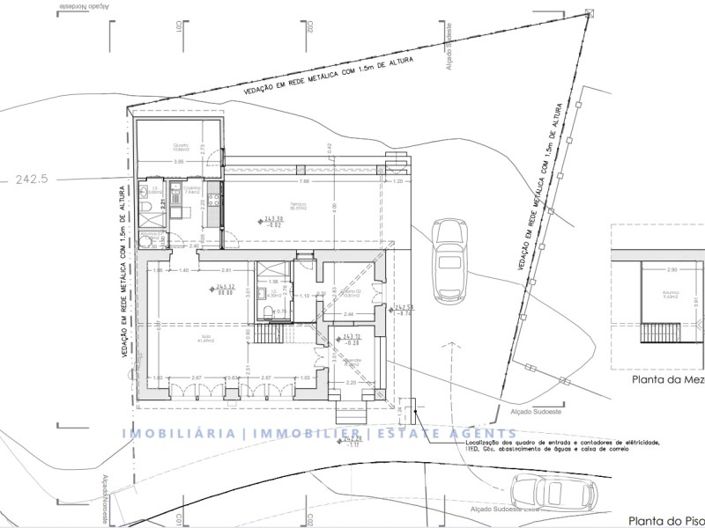 Image No.40-2 Bed House for sale