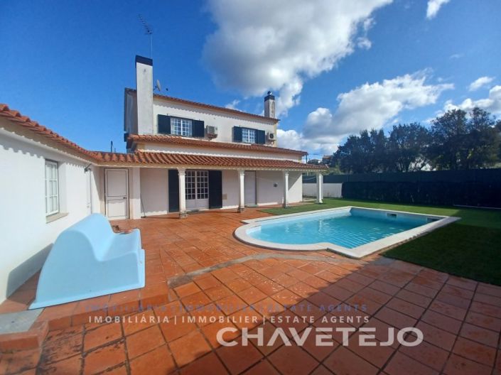 Image No.38-4 Bed House for sale