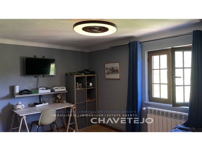 Image No.20-6 Bed Farmhouse for sale