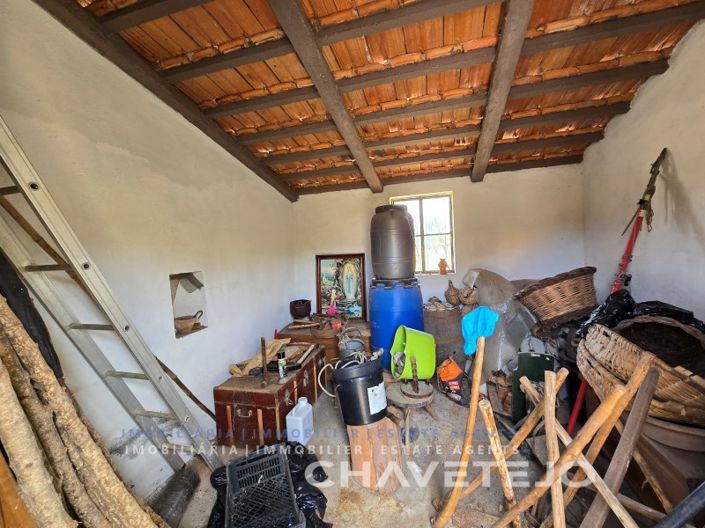 Image No.11-2 Bed House for sale