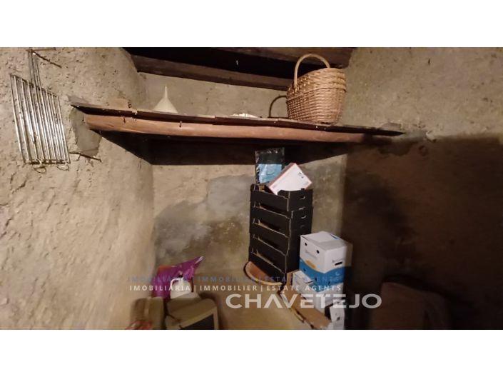 Image No.12-3 Bed House for sale