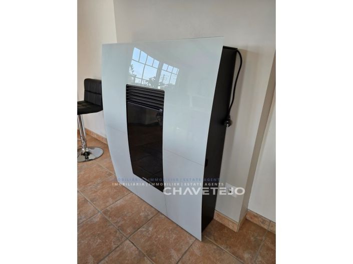 Image No.21-3 Bed House for sale