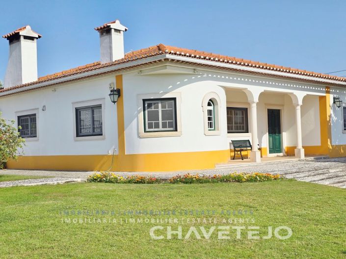 Image No.3-3 Bed House for sale