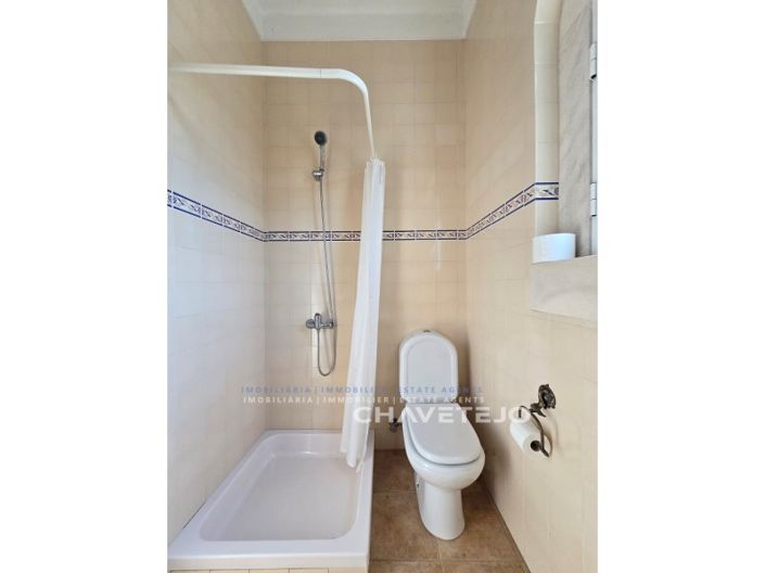 Image No.46-3 Bed House for sale