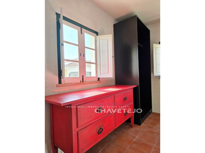 Image No.60-3 Bed House for sale